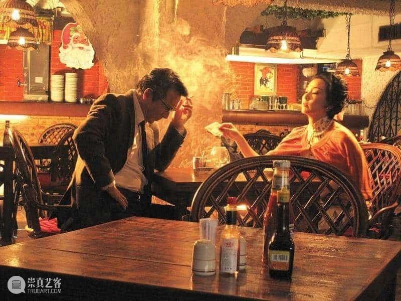 HOW 夜读 | Vol.11：刘以鬯：《酒徒》 HOW 刘以鬯 酒徒 昊美术馆 系列 书籍 诗歌 电影 段落 艺术 崇真艺客