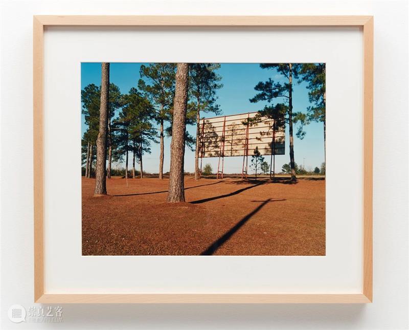 立木画廊艺术家特殊项目 + 线上展厅 | 与 Catherine Opie 一起出发 Opie 画廊 艺术家 项目 线上 展厅 于嘉芙莲·奥比 家人 全美 公路 崇真艺客
