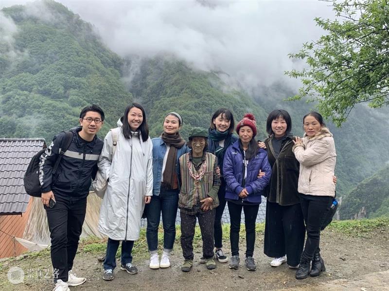 艺术公益 | 中国新民艺独龙族手工艺帮扶项目第四期总结 项目 中国 新民艺 独龙族 艺术 手工艺 公益 海报 中华慈善日 主题 崇真艺客