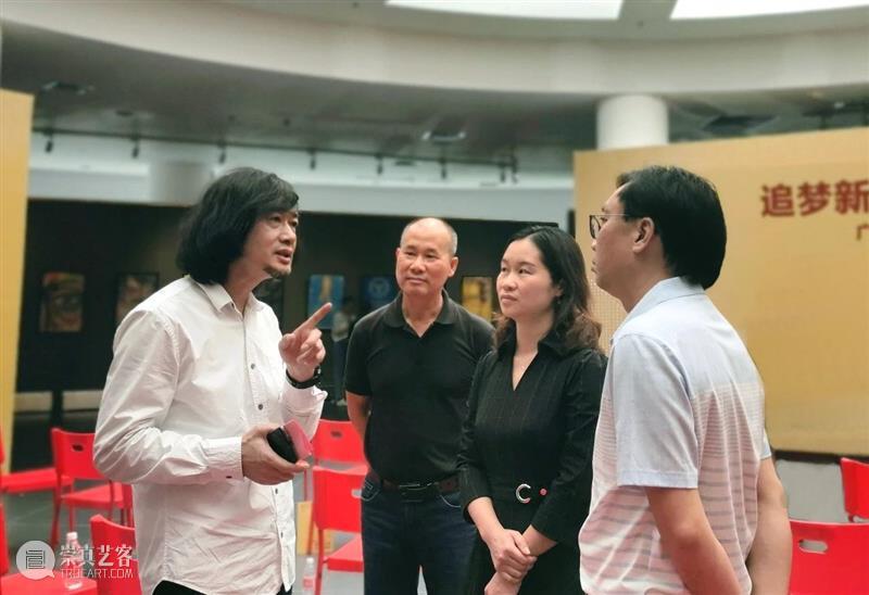 广东美术馆馆长王绍强一行赴开平出席“追梦新时代,奋斗新征程——广东美术馆展览海报巡展”开幕式 开幕式 广东美术馆 新时代 新征程 海报 馆长 王绍强 开平 一行 现场 崇真艺客