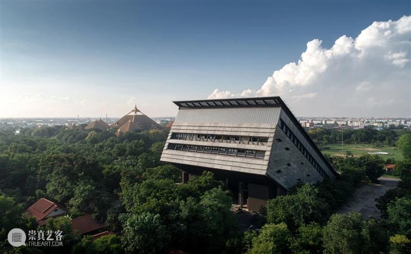 泰国农业部金禧年博物馆，‘倾倒’的大楼 / Plan Architect 大楼 泰国农业部金禧年博物馆 Studio 泰国农业部 金禧年博物馆 泰国 农业 技术 知识 项目 崇真艺客