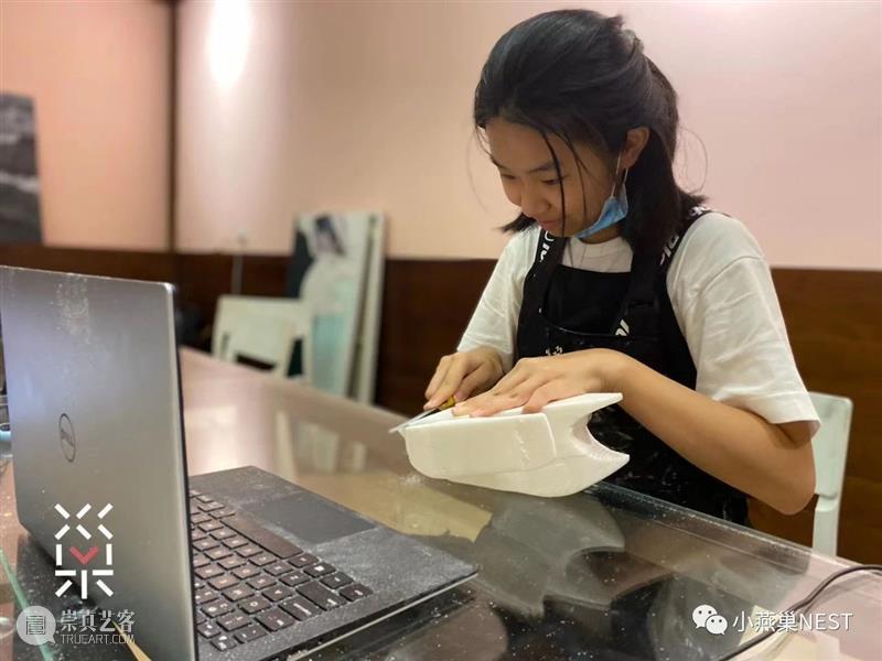 艺学 | 暑假干了啥？玛卡巴卡带你揭秘小燕巢の夏天 暑假 玛卡巴卡带你揭秘小燕巢 时间 高温 天气 生活 外面 酷暑 燕巢 课程 崇真艺客