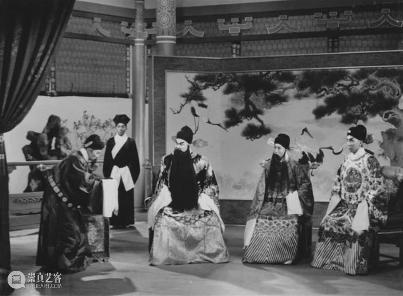 “星爷”扮演的“律政精英”，源自这台京剧古代版“人民的名义” 星爷 京剧 古代版 人民 名义 律政精英 香港 年度 影片 周星驰 崇真艺客