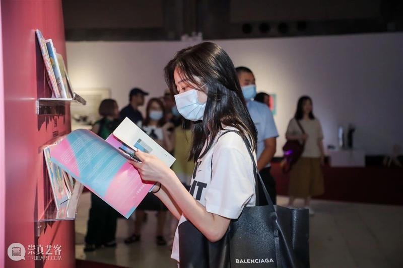 [ OCAT深圳馆 | 开幕回顾 ]南方不是一座孤岛 南方 孤岛 深圳馆 OCAT 展览 项目 樊林和 方立华 团队 助理 崇真艺客