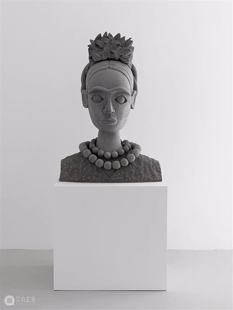 同行/枪杆子里出八音盒 | Pedro Reyes Reyes 同行 枪杆子 八音盒 墨西哥城 生活 工作 雕塑 建筑 录像 崇真艺客