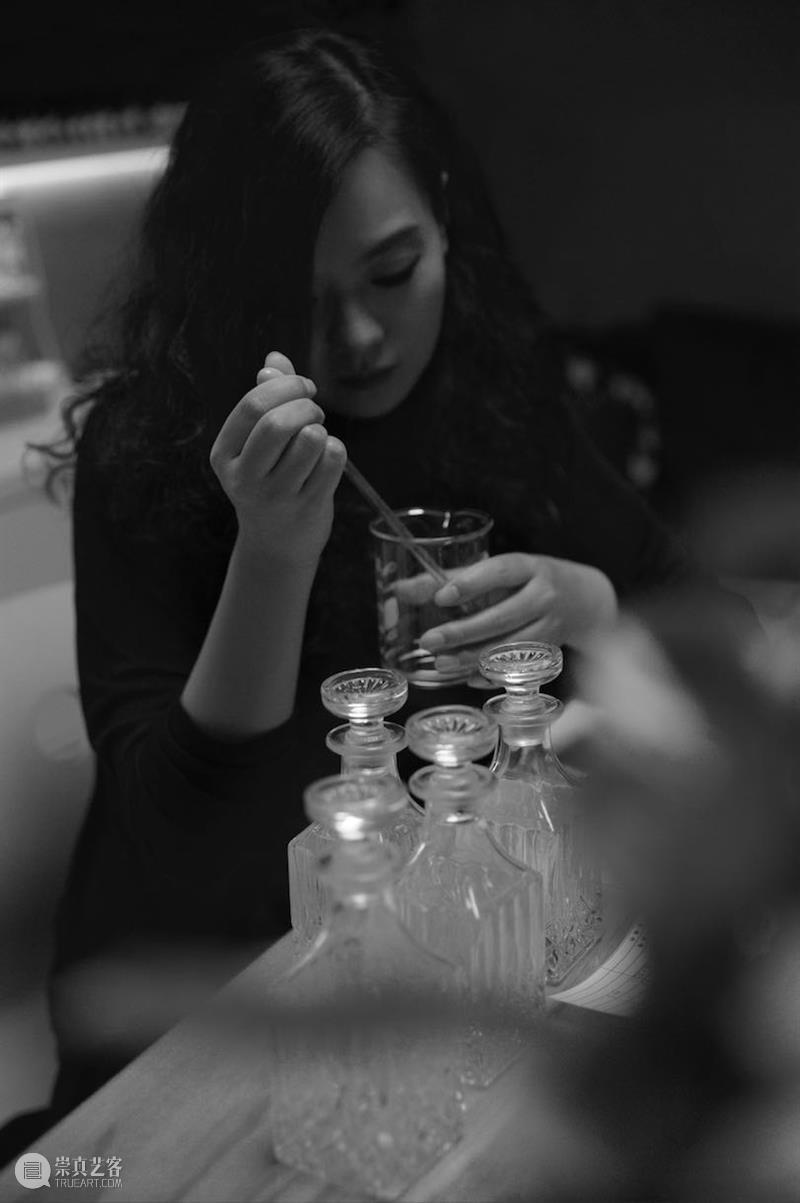 栗子个人项目｜诺玛的魔术 栗子 个人 项目 ｜诺玛 魔术 Mstudio协办 北京朝堂艺术基金会墨尼奥文化传媒有限公司 时间 地址 北京市朝阳区 崇真艺客