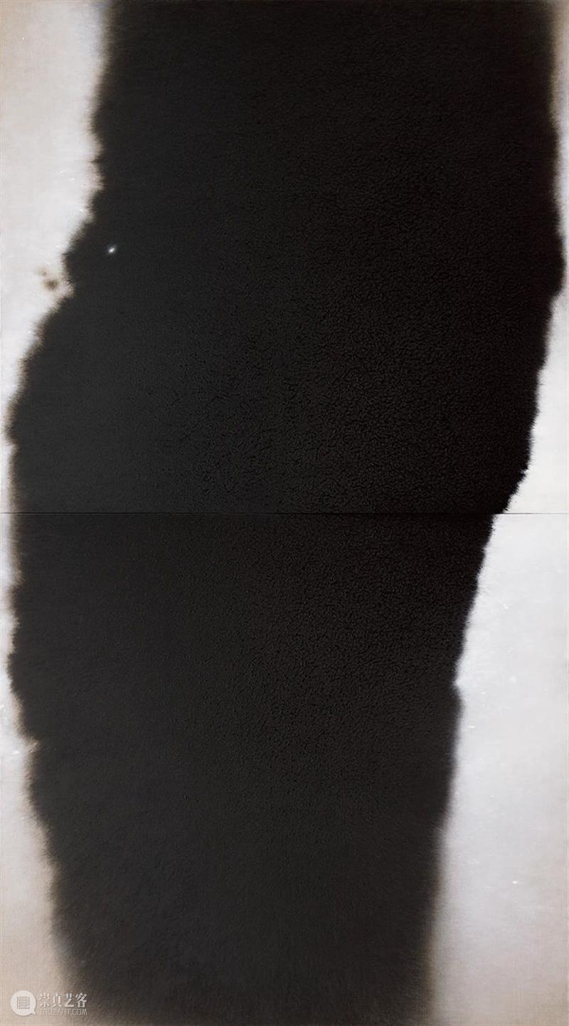 「抽象2020/中 黑与白」燕飞翔 Yan Feixiang | YIBO GALLERY 黑与白 燕飞翔 Yan 抽象2020 GALLERY Abstraction Black White 时间 痕迹 崇真艺客