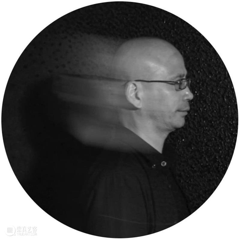「抽象2020/中 黑与白」燕飞翔 Yan Feixiang | YIBO GALLERY 黑与白 燕飞翔 Yan 抽象2020 GALLERY Abstraction Black White 时间 痕迹 崇真艺客