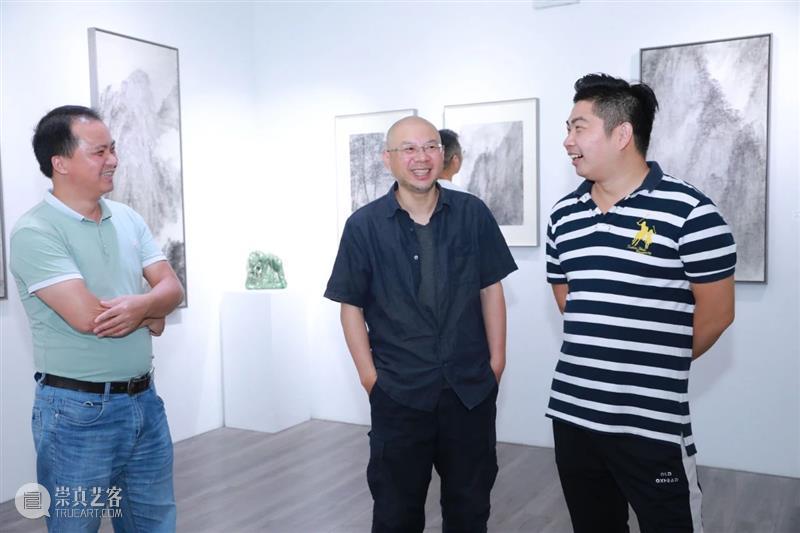 碧山千叠——徐钢近作展 开幕现场 碧山 徐钢 现场 近作展 上海 芊荷 艺术 空间 艺术家 媒体 崇真艺客