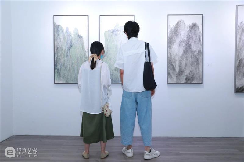碧山千叠——徐钢近作展 开幕现场 碧山 徐钢 现场 近作展 上海 芊荷 艺术 空间 艺术家 媒体 崇真艺客