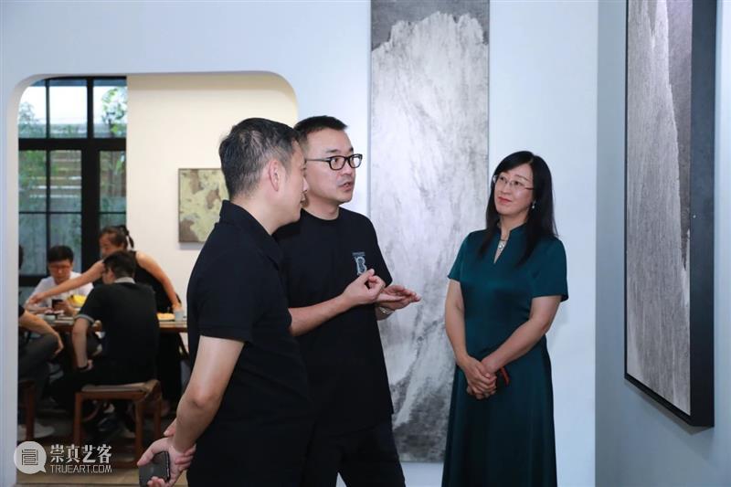 碧山千叠——徐钢近作展 开幕现场 碧山 徐钢 现场 近作展 上海 芊荷 艺术 空间 艺术家 媒体 崇真艺客
