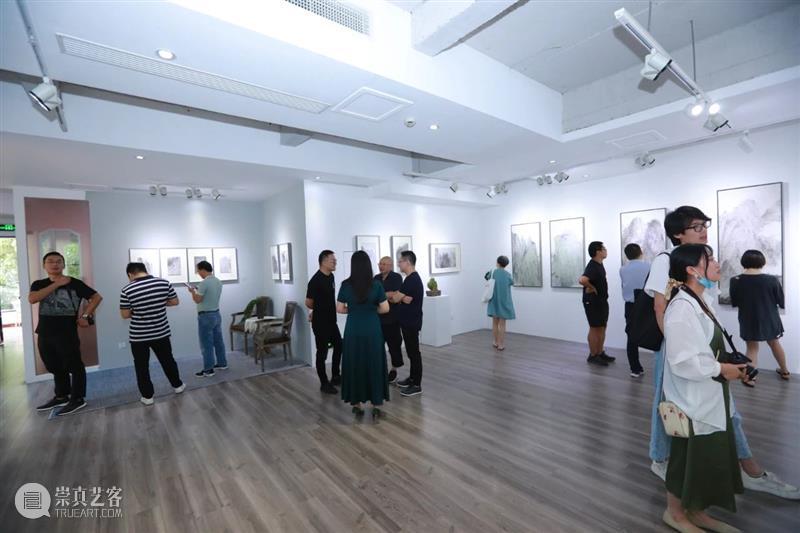 碧山千叠——徐钢近作展 开幕现场 碧山 徐钢 现场 近作展 上海 芊荷 艺术 空间 艺术家 媒体 崇真艺客