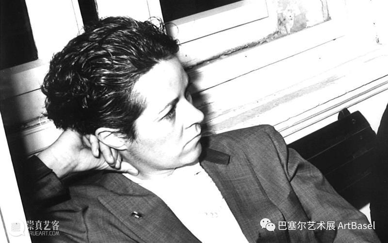 聊艺术、去跳舞、看足球，Rosemarie Schwarzwälder的巴塞尔艺术展初体验 lder 巴塞尔 艺术展 艺术 足球 图片 艺廊 照片 Jurkovic摄影 维也纳 崇真艺客