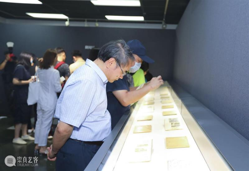 “亚东图书馆遗珍”回归故里，上海图书馆揭幕陈独秀、胡适重要文献特展 热点聚焦  上海图书馆 亚东图书馆 陈独秀 胡适 文献 崇真艺客
