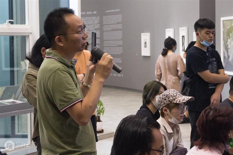 SCôP Exhibition | 言由 x 凯伦·史密斯对谈回顾 凯伦 史密斯 杂志 创始人 SCoP 艺术 总监 Smith 照片 嘉宾 崇真艺客