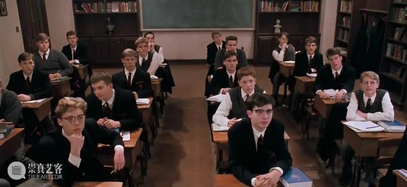 在你的学生生涯中，是否也遇见过这样的老师？ 老师 生涯 学生 博君 师生关系 电影 主题 温馨 师生 情谊 崇真艺客