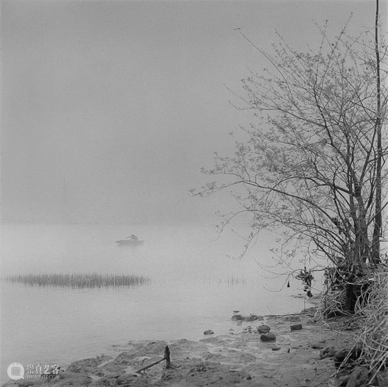 展讯 | 浪奔时代 ——馆藏影像研究展（1980-2020） 影像 时代 展讯 研究展 广东 录像 作品 文献 基础 于广东 崇真艺客