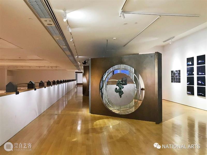 国家美术·封面丨一种空间营构和叙事的策略 封面 空间 营构 策略 国家 美术 装置 管怀宾 工作 动词 崇真艺客