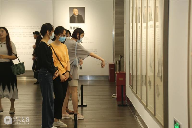 “金陵大咖——周京新画展”今日在金陵美术馆“低调”开展 金陵美术馆 金陵 大咖 周京新 画展 现场 南京书画院 先生 要求 开幕式 崇真艺客