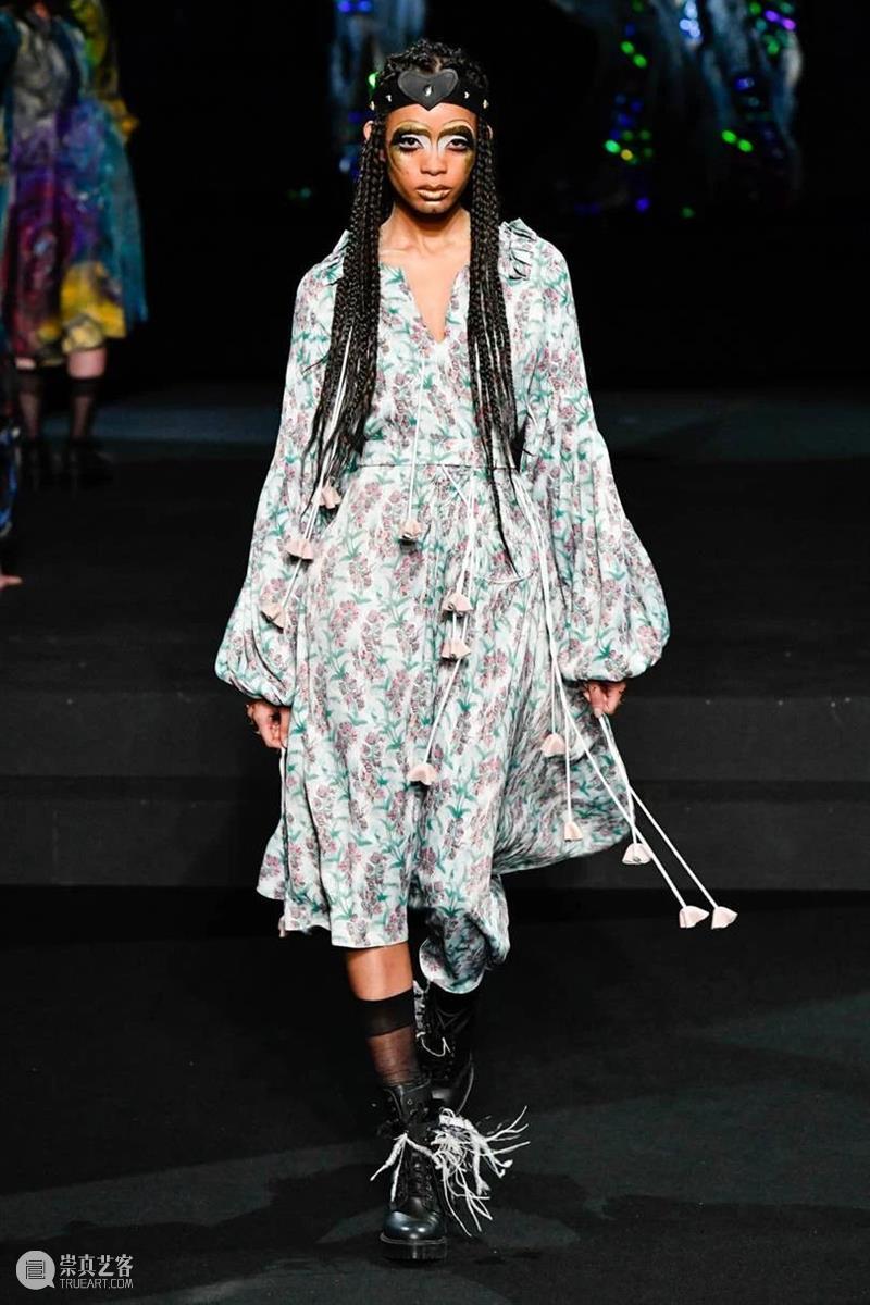 【IFA-服饰艺术】来自地狱的狂欢|Charles Jeffrey Loverboy AW2020 地狱 艺术 IFA 服饰 Charles Jeffrey 当前 英国 时尚 当红辣子鸡 崇真艺客