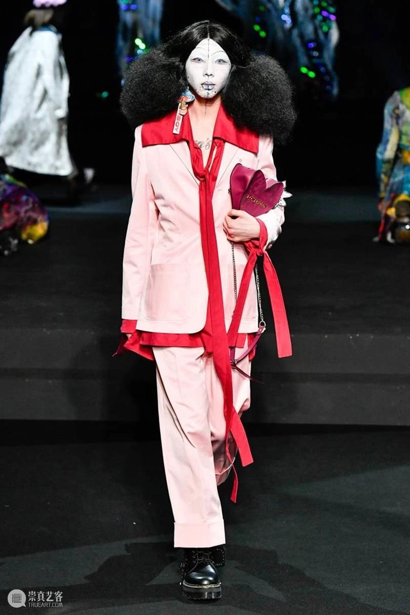 【IFA-服饰艺术】来自地狱的狂欢|Charles Jeffrey Loverboy AW2020 地狱 艺术 IFA 服饰 Charles Jeffrey 当前 英国 时尚 当红辣子鸡 崇真艺客