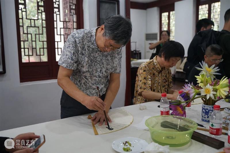 社员固定活动日 | 桂香茶香扇香 送你一个打开秋天的别样方式 社员 活动 桂香 茶香 扇香 方式 杭州 天际 活动日 西泠印社孤山题襟馆 崇真艺客