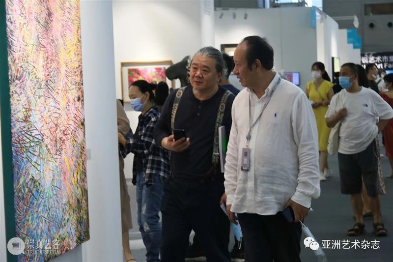 2020艺术深圳如期而至 多方式呈现当代艺术盛宴 艺术 深圳 盛宴 方式 深圳会展中心6号 帷幕 首日 贵宾 全国各地 藏家 崇真艺客
