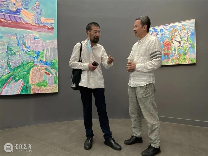 “谁的手指？指向哪里？——焦小健新作展”开幕式全记录 手指 焦小健 新作展 开幕式 艺术 杭州人可艺术中心 帷幕 同济大学 中国美术学院 教授 崇真艺客