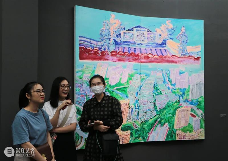 “谁的手指？指向哪里？——焦小健新作展”开幕式全记录 手指 焦小健 新作展 开幕式 艺术 杭州人可艺术中心 帷幕 同济大学 中国美术学院 教授 崇真艺客