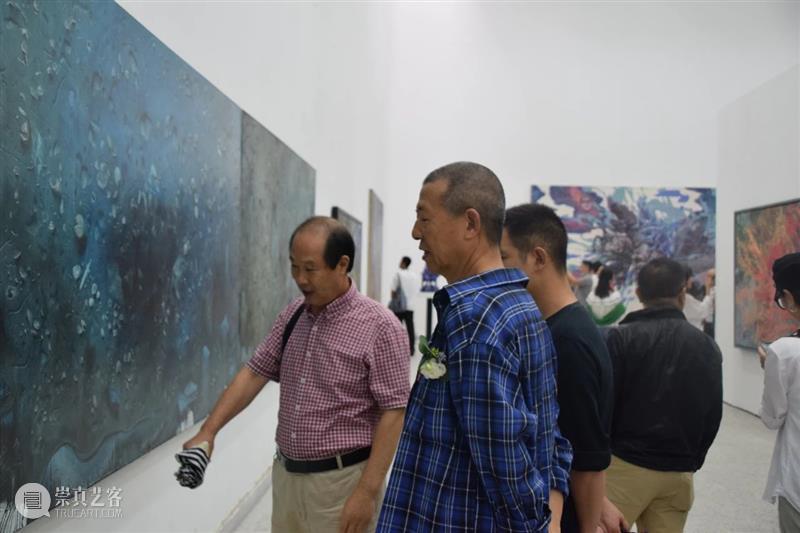现场|“物欲苍生·孟涛艺术展”于成都蓝顶美术馆盛大开幕! 物欲 苍生 孟涛 艺术展 成都 蓝顶美术馆 现场 全国 先生 作品 崇真艺客
