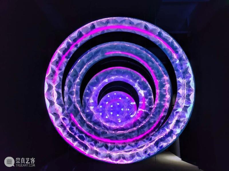 【赠票福利】新媒体艺术展「每当星辰变幻时」杭州站 星辰 新媒体 艺术展 杭州 福利 GeeksArt 路透社 海外 媒体 年度 崇真艺客