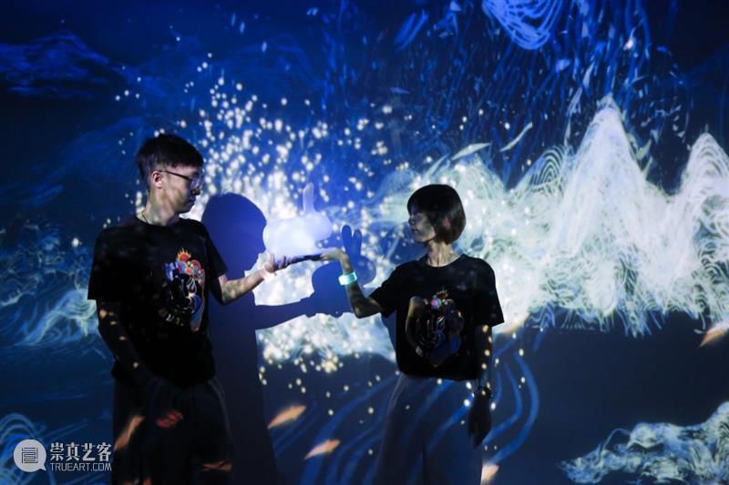 【赠票福利】新媒体艺术展「每当星辰变幻时」杭州站 星辰 新媒体 艺术展 杭州 福利 GeeksArt 路透社 海外 媒体 年度 崇真艺客