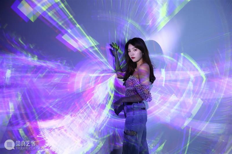 【赠票福利】新媒体艺术展「每当星辰变幻时」杭州站 星辰 新媒体 艺术展 杭州 福利 GeeksArt 路透社 海外 媒体 年度 崇真艺客
