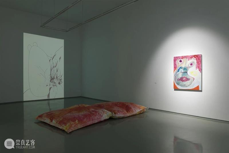悬停、瞬间的遗迹 | 杨鉴评“张季:糖” 张季 瞬间 杨鉴 遗迹 HBP XXXVII 现场 蜂巢 当代 艺术 崇真艺客
