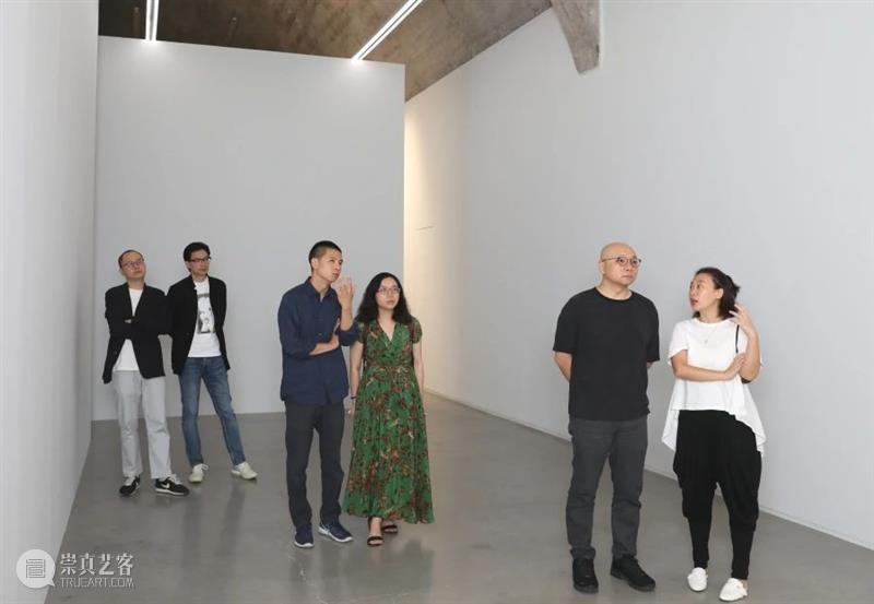 【新世纪】开幕现场|仇晓飞个案研究展 Part Ⅰ 赤 仇晓飞 Part 新世纪 现场 艺术家 个案 研究展 托洛茨基基 艺术 总监 崇真艺客