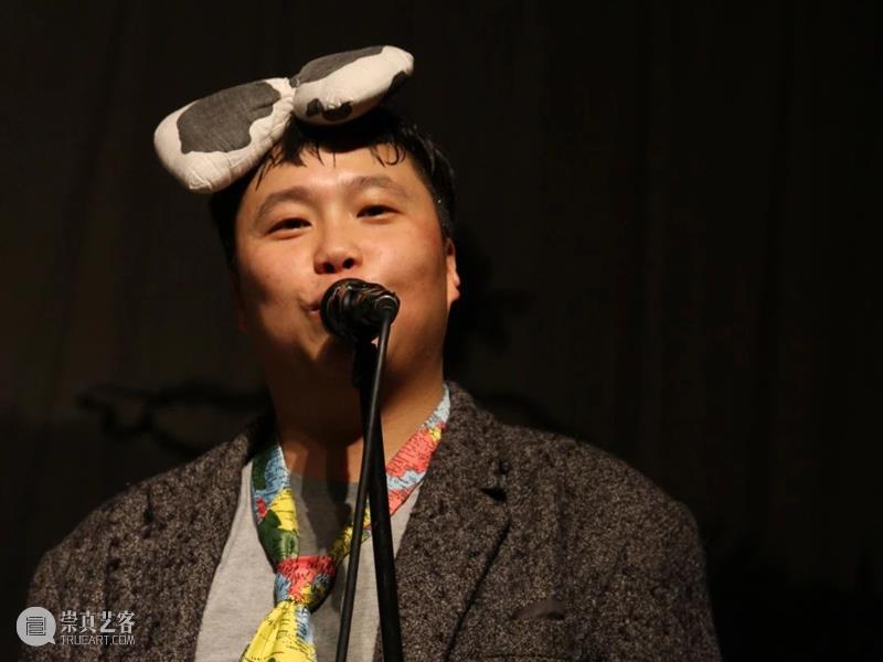 对生活有意见？和“两只狗”一起吐槽 生活 意见 单身 小狼狗 人间 百态 旺财 莱德里克·库德里希 阿里克希 马克西莫维奇·彼史可夫 崇真艺客