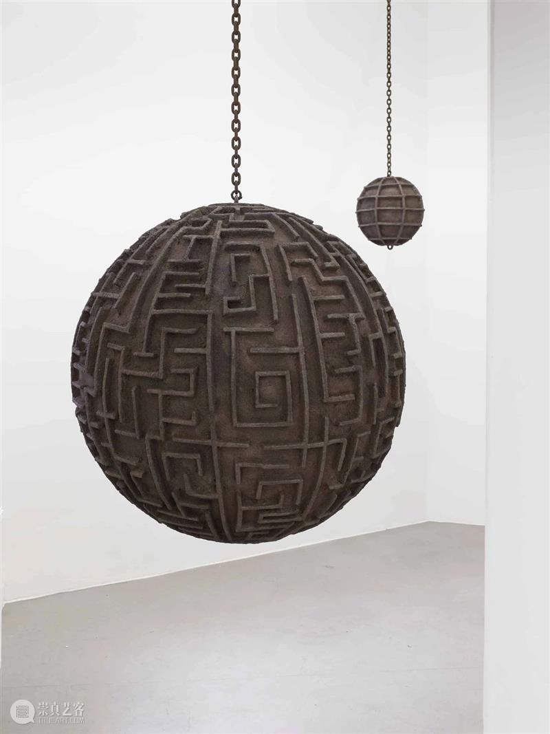 同行/符号变种 | Christian Theiß The 符号 同行 德国 艺术家 名字 作品 逻辑 组合 作用 崇真艺客