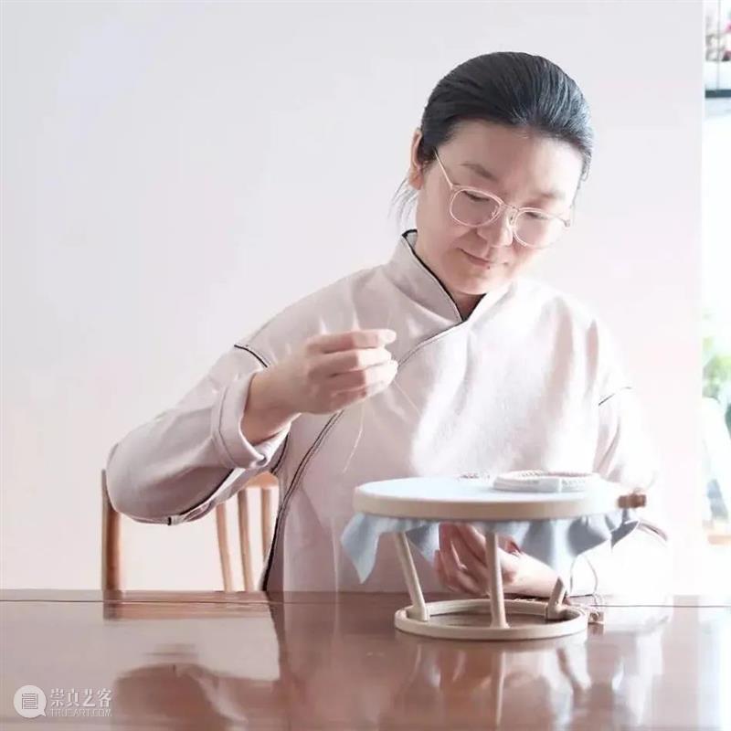 石佳冉：三生三世桃花扇丨AMNUA TALK 石佳冉 TALK 视角 方式 艺术家们 世界 艺术家 想法 MKTalk 栏目 崇真艺客