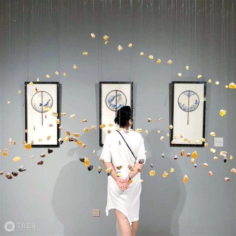 石佳冉：三生三世桃花扇丨AMNUA TALK 石佳冉 TALK 视角 方式 艺术家们 世界 艺术家 想法 MKTalk 栏目 崇真艺客