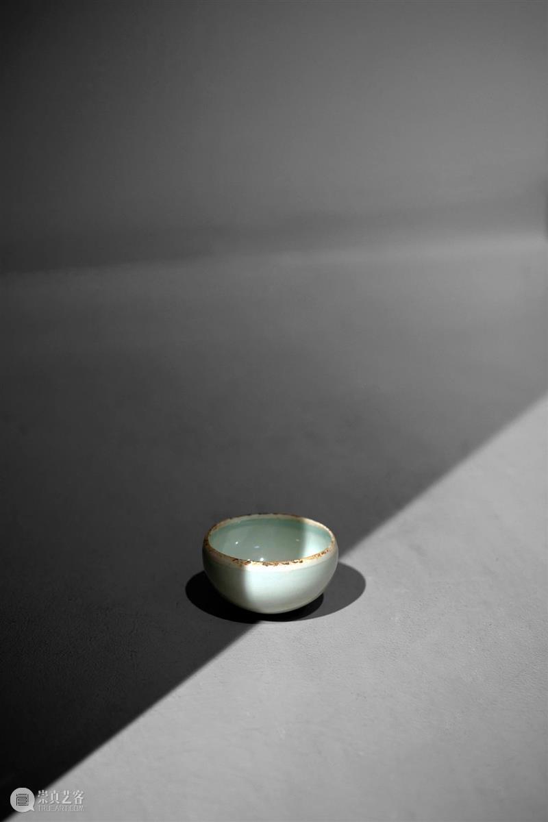 展讯丨线条、神韵与思考——当代设计与艺术视角下的宋代青白瓷 白瓷 艺术 线条 神韵 视角 展讯 东方 美学 生活 璞素 崇真艺客