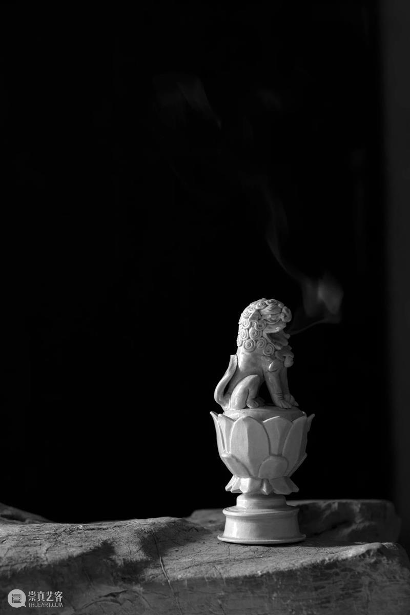 展讯丨线条、神韵与思考——当代设计与艺术视角下的宋代青白瓷 白瓷 艺术 线条 神韵 视角 展讯 东方 美学 生活 璞素 崇真艺客