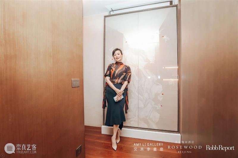 艾米李画廊 · 生活可以美 | 让艺术品走进你的生活 生活 艺术品 艾米 李画廊 行业 艾米李画廊联合瑰丽酒店 罗博报告 艺术展 中外 艺术家 崇真艺客