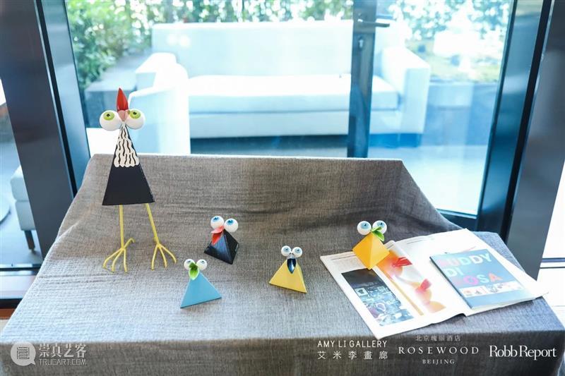 艾米李画廊 · 生活可以美 | 让艺术品走进你的生活 生活 艺术品 艾米 李画廊 行业 艾米李画廊联合瑰丽酒店 罗博报告 艺术展 中外 艺术家 崇真艺客