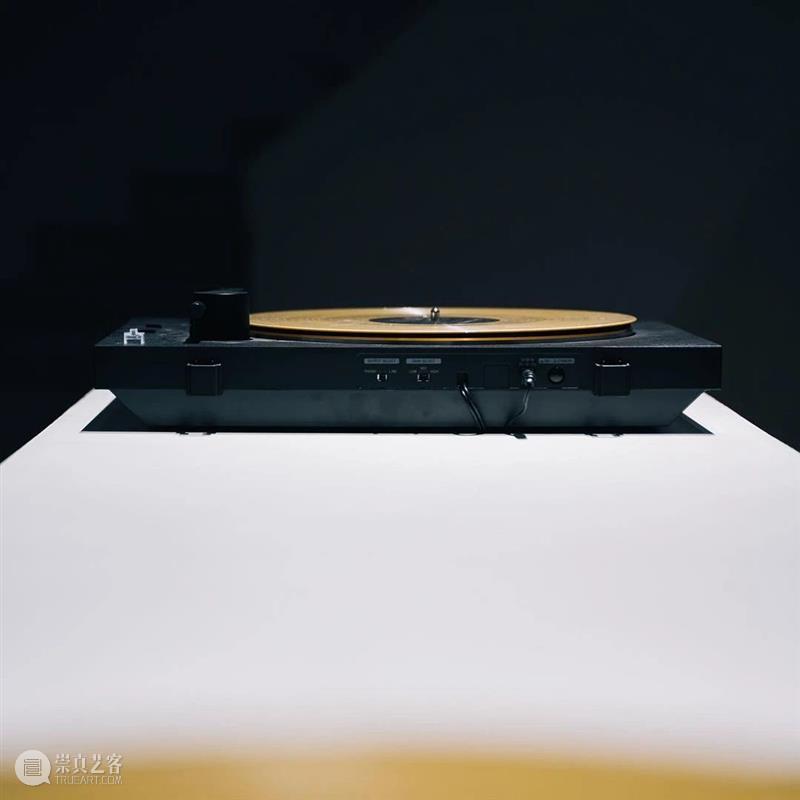 致颖参加时代艺术中心（柏林）群展｜“自下而上的阅读” 时代 艺术 中心 柏林 群展 致颖 Title Curator 阿丽安 贝恩 崇真艺客