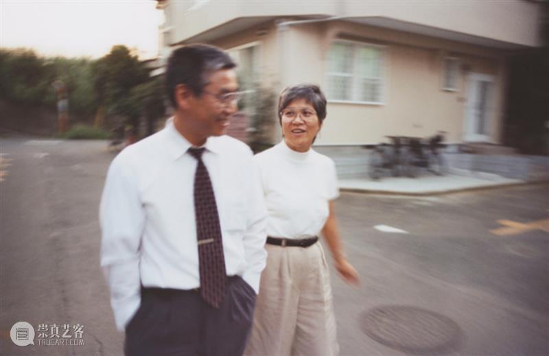 “自画像是我表达讽刺的方式” 自画像 方式 长岛 里枝 Self Portraits 艺术家 母亲 历程 Marigold 崇真艺客