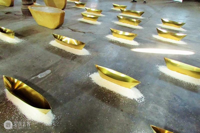 同行/花粉是金刚，亦是菩提 | Wolfgang Laib Laib 花粉 同行 金刚 菩提 德国 印度 概念 艺术家 作品 崇真艺客