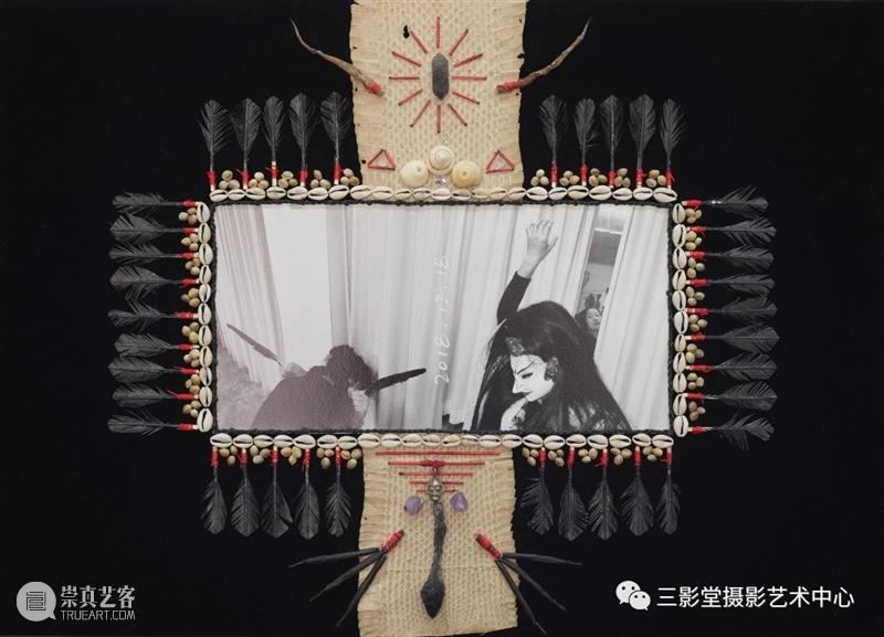 庆祝生活的方法——刘珂&晃晃《镜子》分享会 | 成都艺术书展 生活 方法 镜子 刘珂 成都 艺术 书展 晃晃 艺术家 时间 崇真艺客