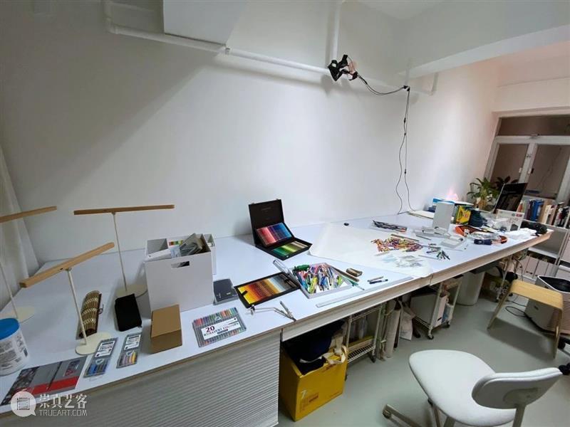 《熊辉 & 韦邦雨:无人岛》 作品介绍之二 熊辉 无人岛 作品 韦邦雨 墨斋画廊荣幸 香港 艺术家 韦邦 北京 二人 崇真艺客