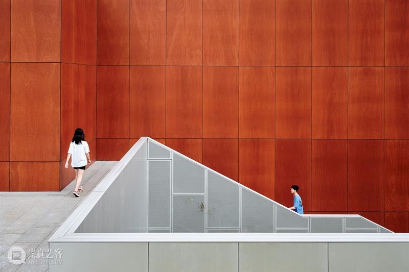 OPEN 新作‘深圳坪山大剧院’，探讨演艺建筑的‘城市职责’ 城市 OPEN 演艺 建筑 深圳 坪山 大剧院 新作 职责 经济 崇真艺客