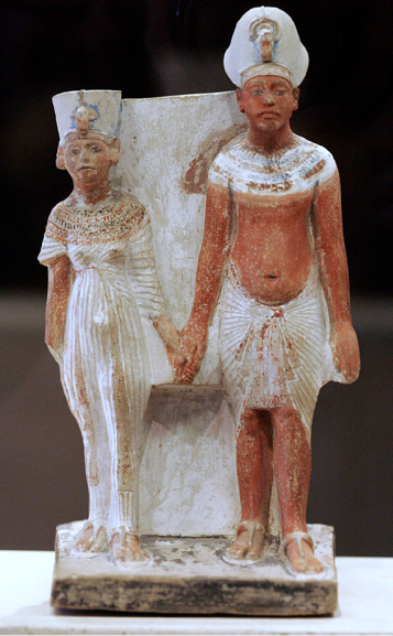 伊萨·根泽肯（Isa Genzken）代表系列之《娜芙蒂蒂》 伊萨 根泽 Isa Genzken 系列 娜芙蒂蒂 卓纳 画廊 巴黎 纽约 崇真艺客